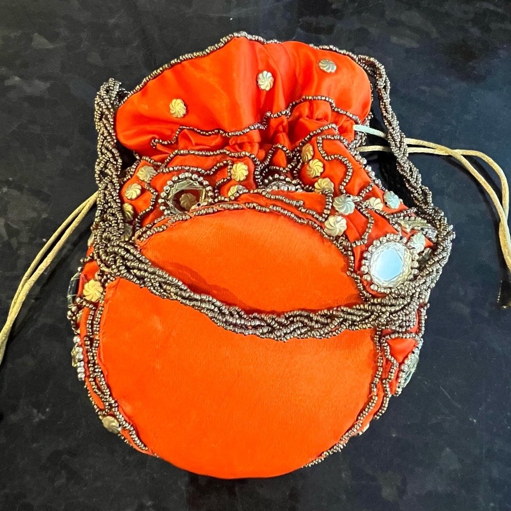 Handmade Embellished Drawstring Crossbody Bag – Gold Beaded Strap - Picture 4 of 6